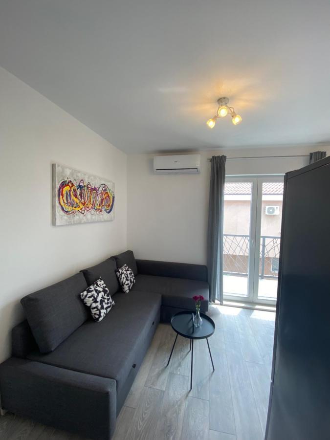 Apartments Ena Kastela Exterior photo