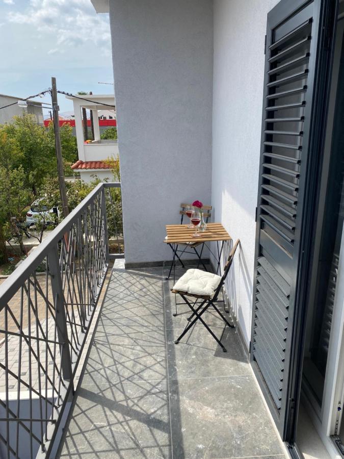 Apartments Ena Kastela Exterior photo